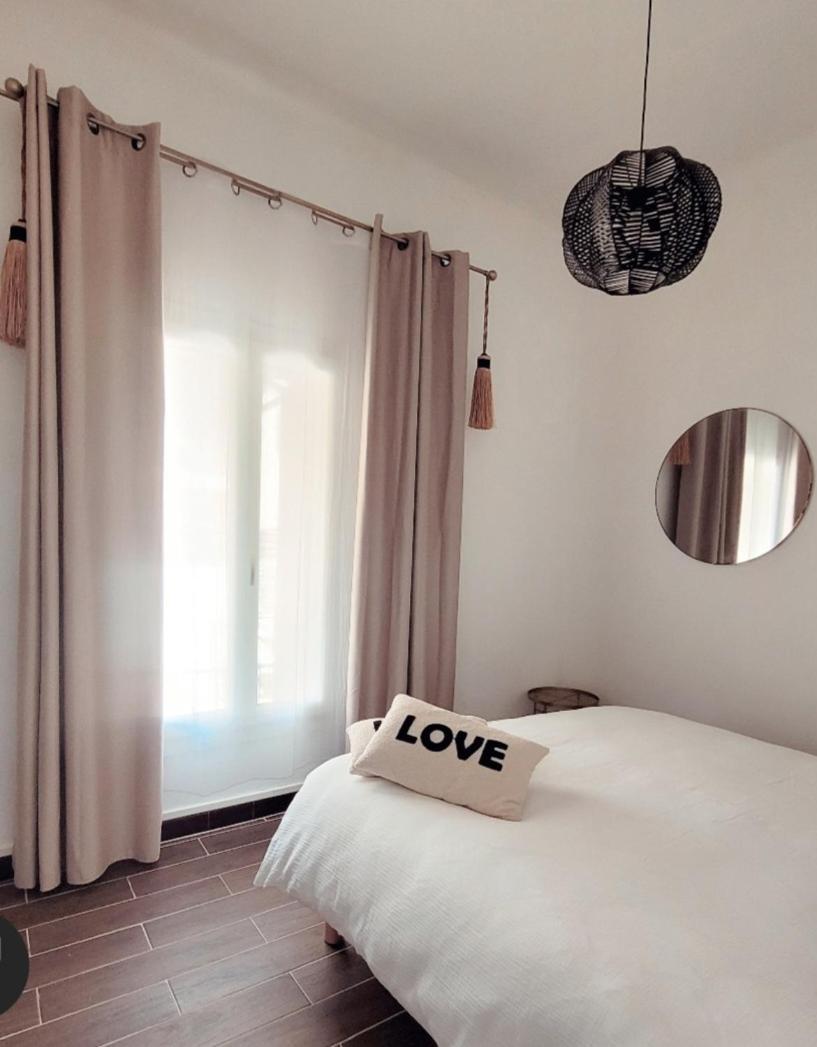 Appartement La Loge De Madame Soleil à Orange  Extérieur photo